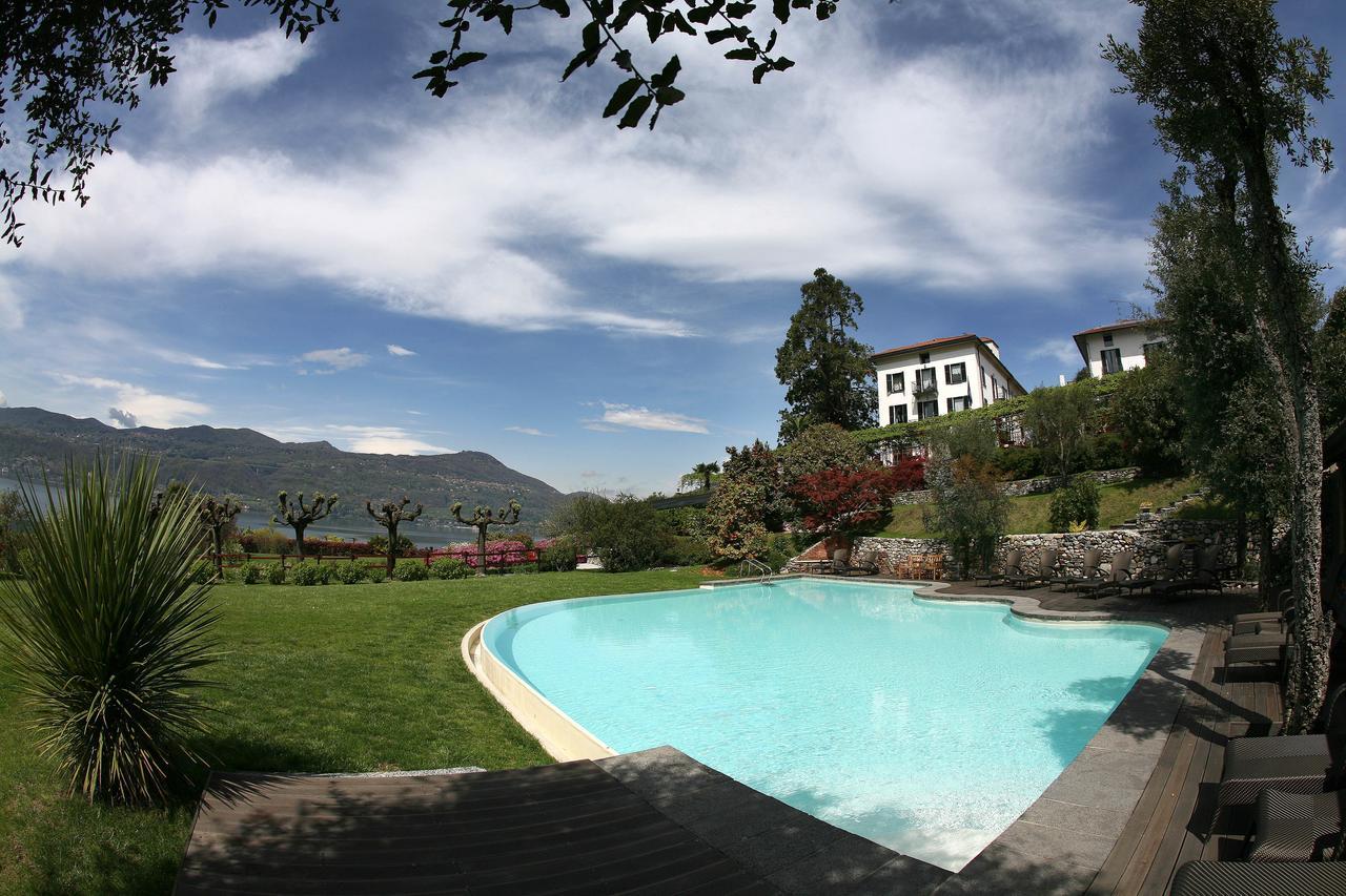Il Sole Di Ranco Hotel Exterior photo